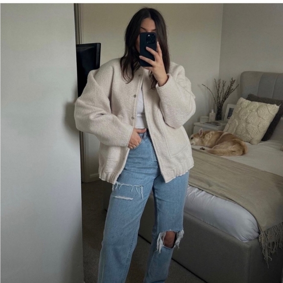 Zara Viral Oversized Bomber Jacket with Pockets Cream/Ecru Boucle - Picture 12 of 16